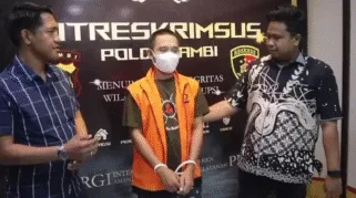 Bos Minyak ilegal yang diamankan Ditreskrimsus Polda Jambi. (Dok: Istimewa)