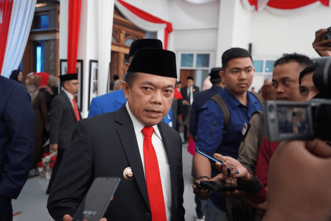 Gubernur Jambi Mengikuti Pidato Kenegaraan Presiden Jokowi Dalam Rangka Penyampaian Nota Pengantar RAPBN 2024
