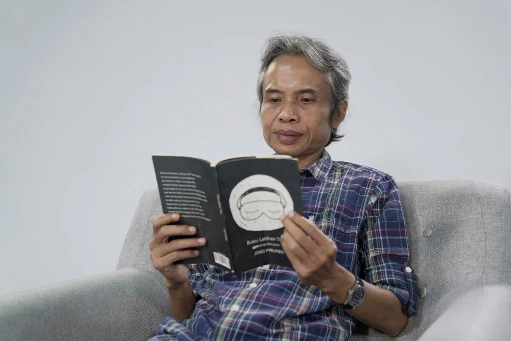 Joko Pinurbo: Kehilangan Sang Maestro Kata, Kenangan yang Tak Terlupakan