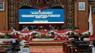 PIDATO GUBERNUR - Pidato Perdana Gubernur Jambi Setelah Dilantik dalam Rapat Paripurna yang digelar oleh DPRD Provinsi Jambi, Senin (3/3/2025).