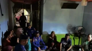 Korban yang meninggal dunia yang kenasambar petir di Kabupaten Tanjabtim, Jambi, Rabu (28/5/2025). doc: ANTARA